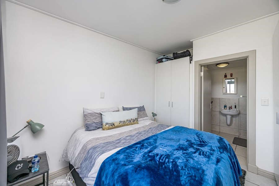 To Let 2 Bedroom Property for Rent in Royal Ascot Western Cape